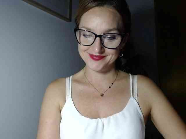 SecretAlicia webcam