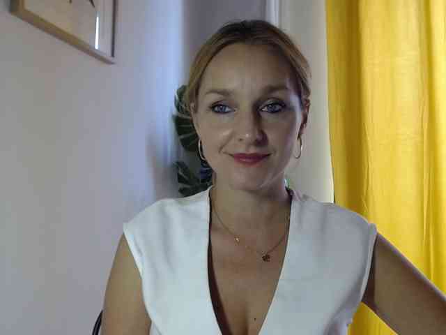 SecretAlicia webcam