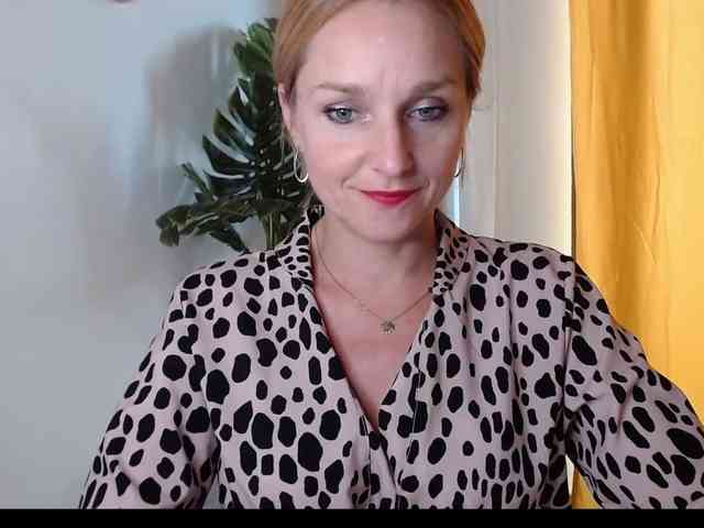 SecretAlicia webcam