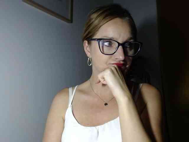 SecretAlicia webcam