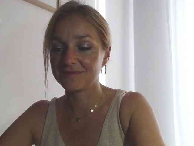 SecretAlicia webcam