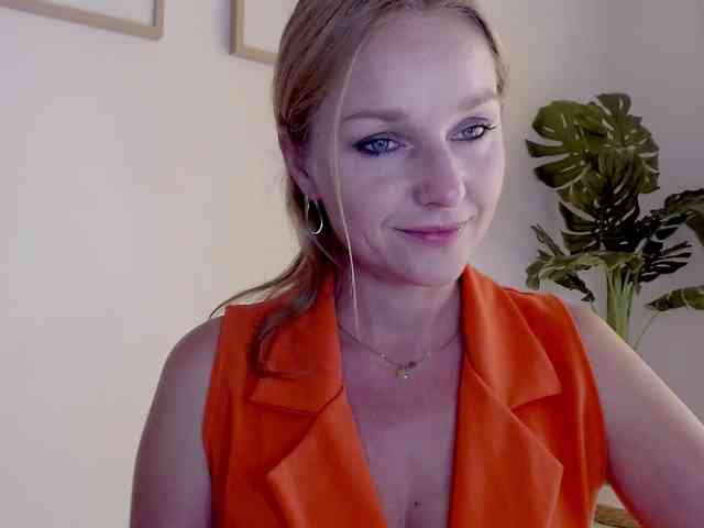SecretAlicia webcam