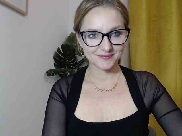 SecretAlicia webcam