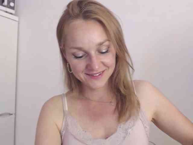 SecretAlicia webcam