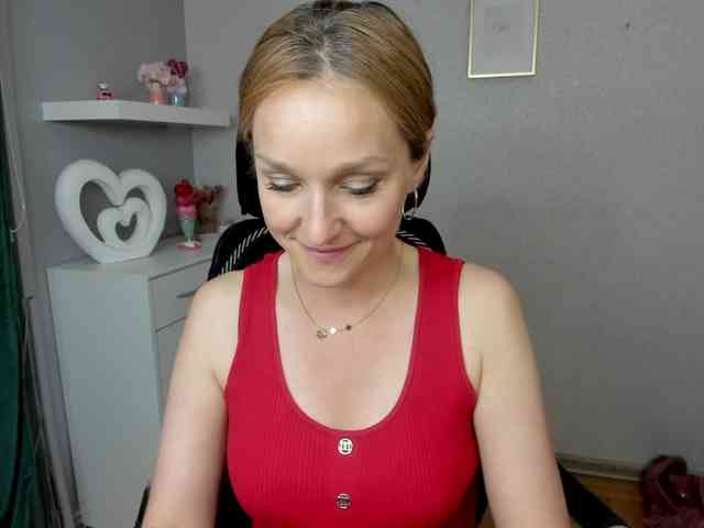 SecretAlicia webcam