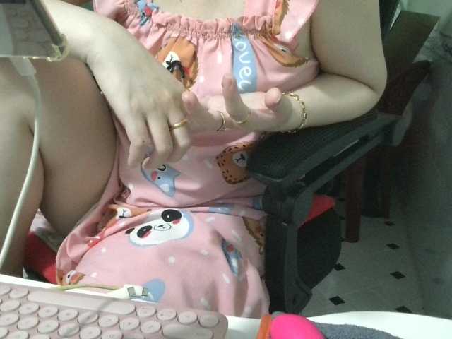 hana-sexy live cam on BongaCams