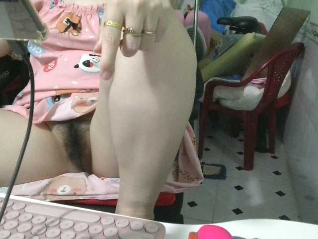 hana-sexy live cam on BongaCams