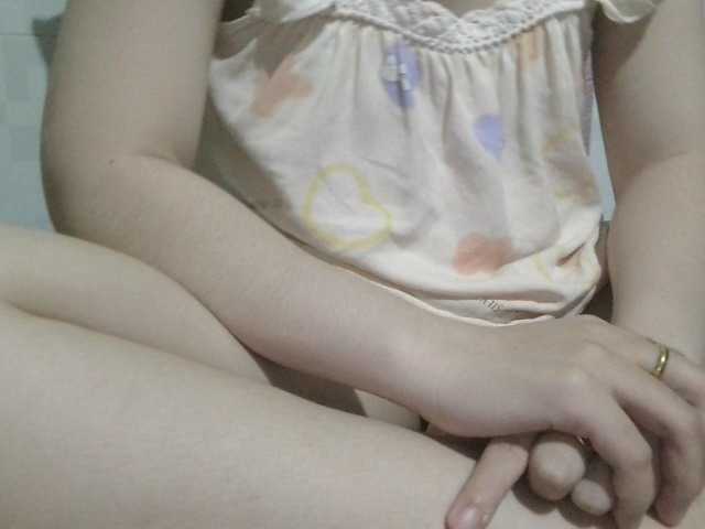 hana-sexy, en directo ahora en BongaCams