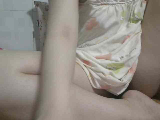 Model: hana-sexy