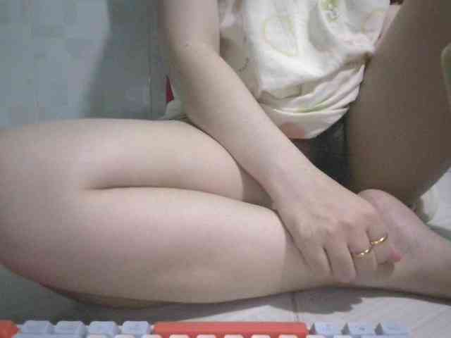 Model: hana-sexy