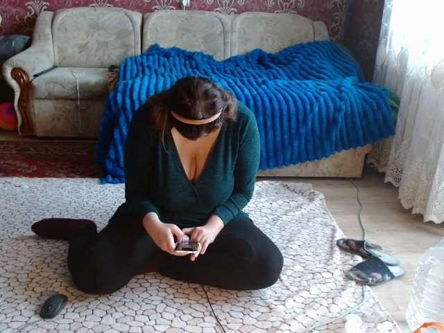 Nattal's BongaCams show and profile