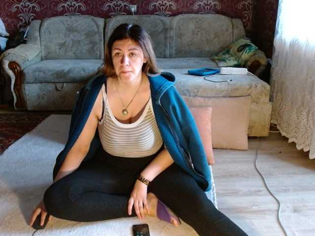 Nattal, live now on BongaCams