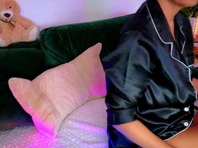 Sweetaniaa webcam