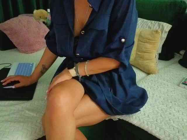 Sweetaniaa webcam