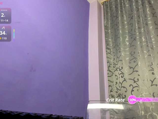 AdriannaLyly live webcam show