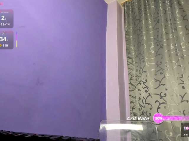 AdriannaLyly live webcam show