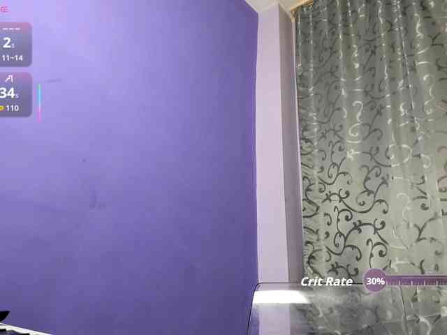 AdriannaLyly webcam
