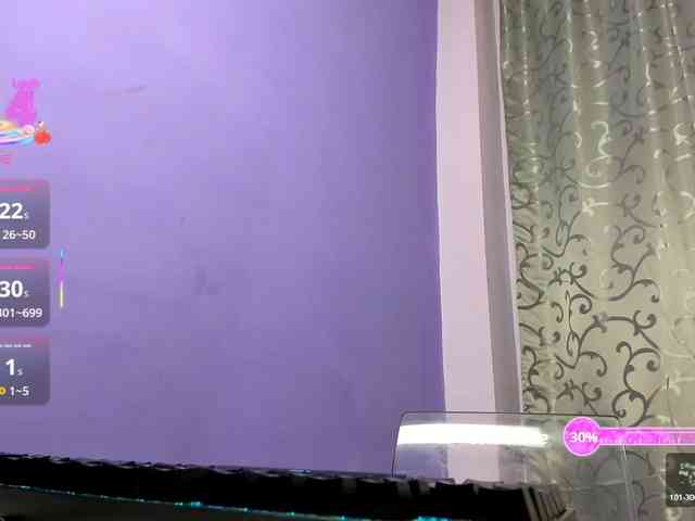 AdriannaLyly webcam