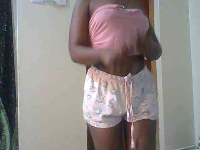 Curvyliana webcam