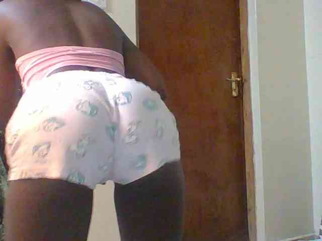 Curvyliana Sex Cam Show
