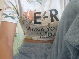 Molie-777's Live Webcam