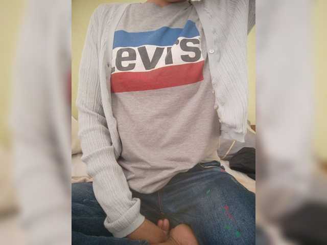 Rabearivelo, en vivo ahora en BongaCams