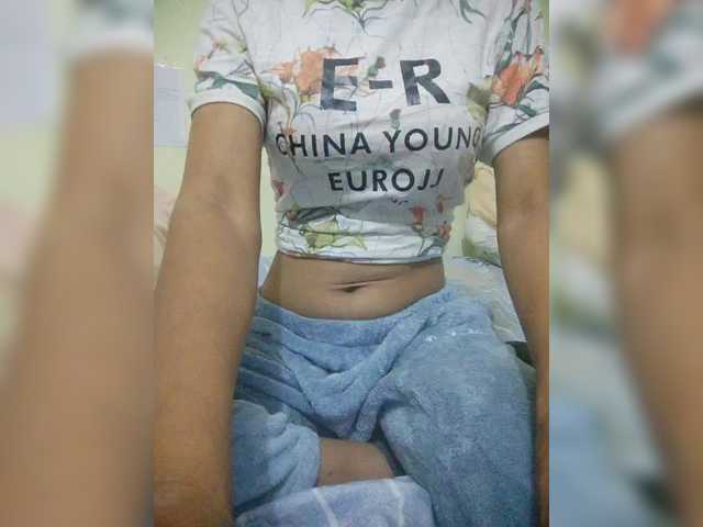 Rabearivelo's BongaCams show and profile