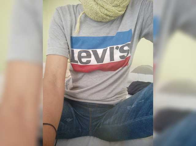 Rabearivelo, en vivo ahora en BongaCams