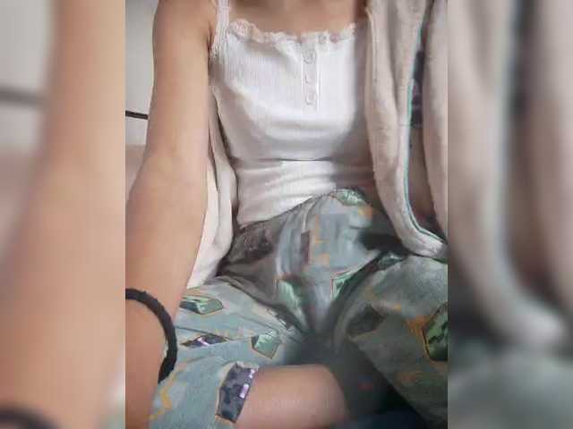 Rabearivelo live cam on BongaCams