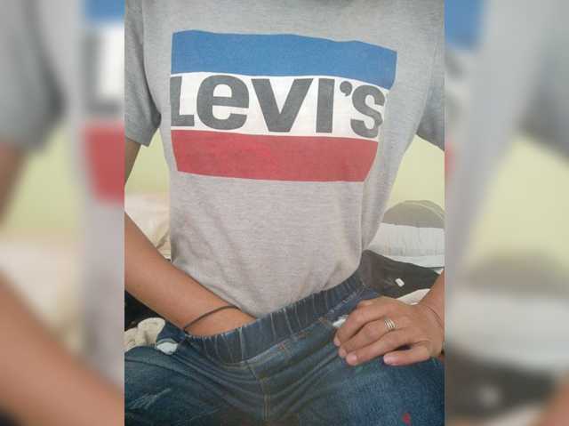 Rabearivelo, en vivo ahora en BongaCams