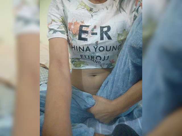 Rabearivelo's BongaCams show and profile