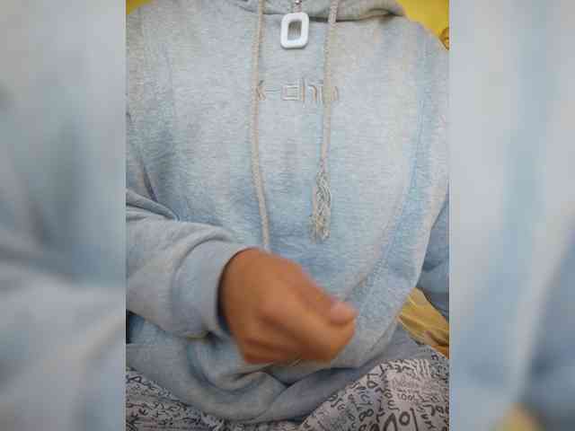 Molie-777 webcam
