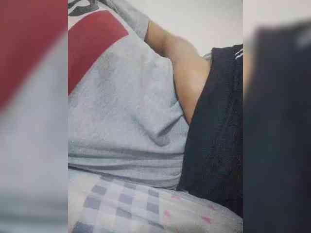 Molie-777 webcam