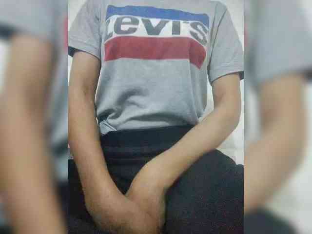 Molie-777 webcam