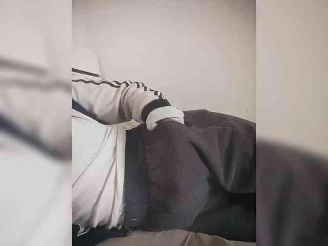 Molie-777 webcam