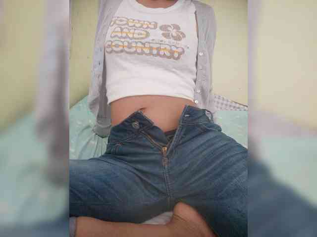 Molie-777 webcam