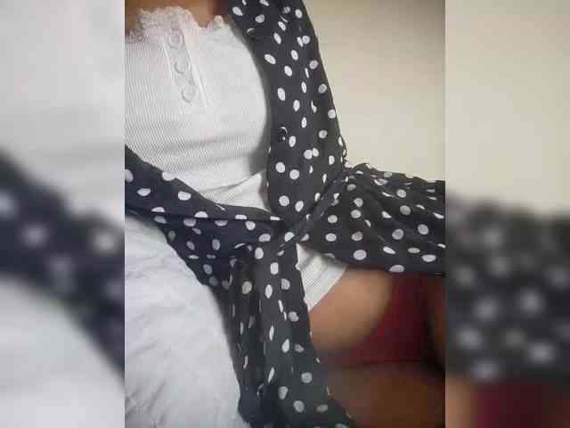 Molie-777 webcam