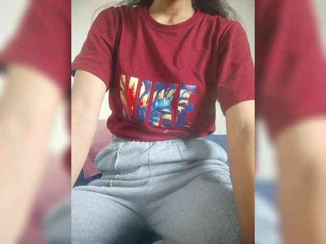 Molie-777 webcam