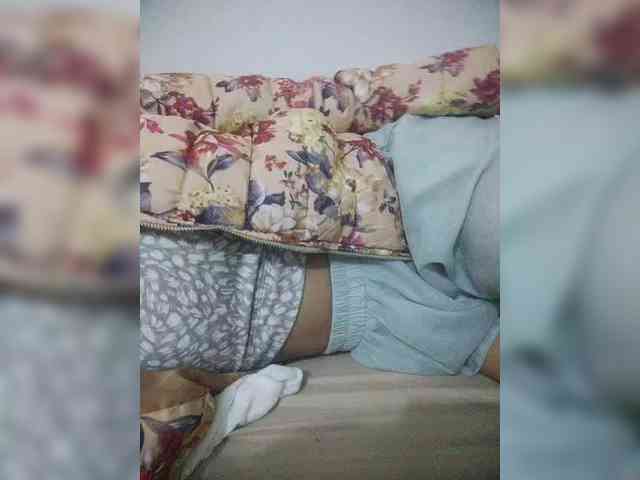 Molie-777 webcam