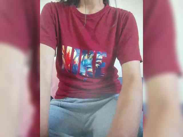 Molie-777 webcam