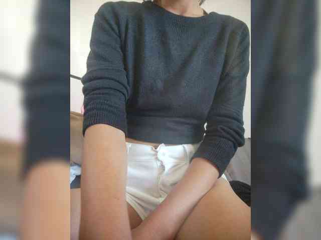 Molie-777 webcam