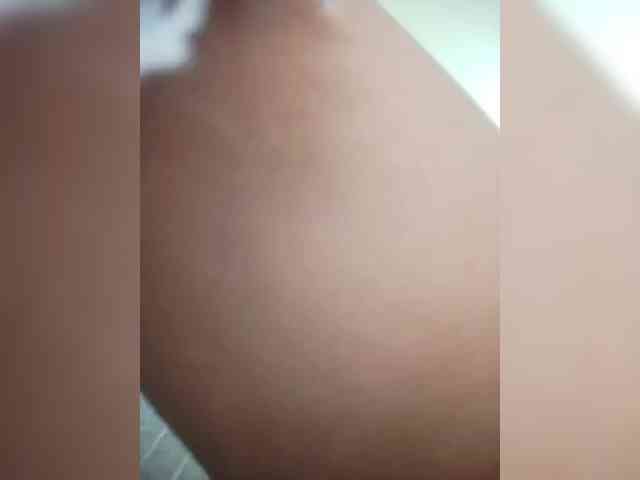 Molie-777 webcam