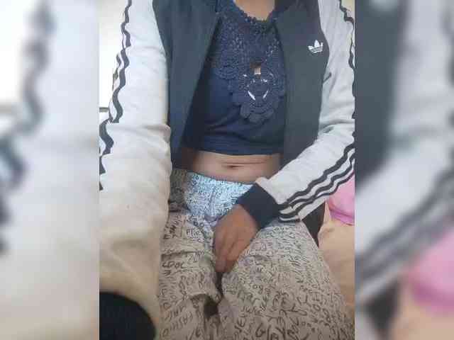 Molie-777 webcam