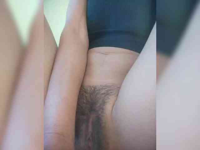Molie-777 webcam