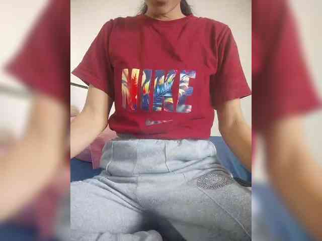 Molie-777 webcam