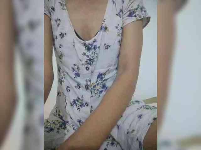 Molie-777 webcam