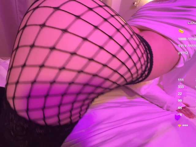 xteona live cam on BongaCams