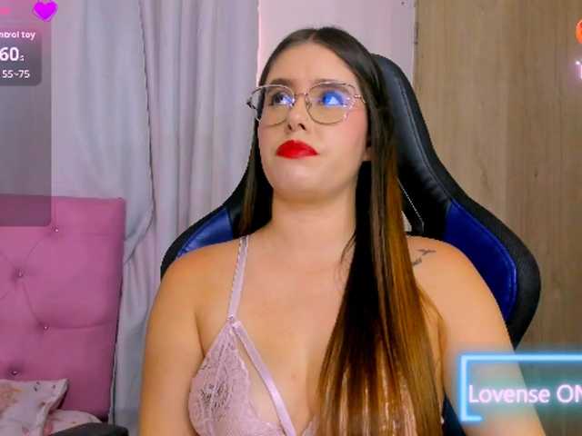 parisshayk live cam on BongaCams