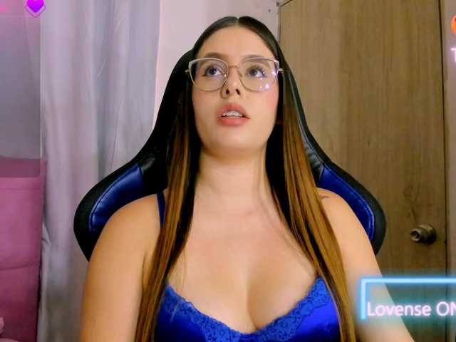 parisshayk live cam on BongaCams