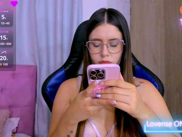 parisshayk live cam on BongaCams